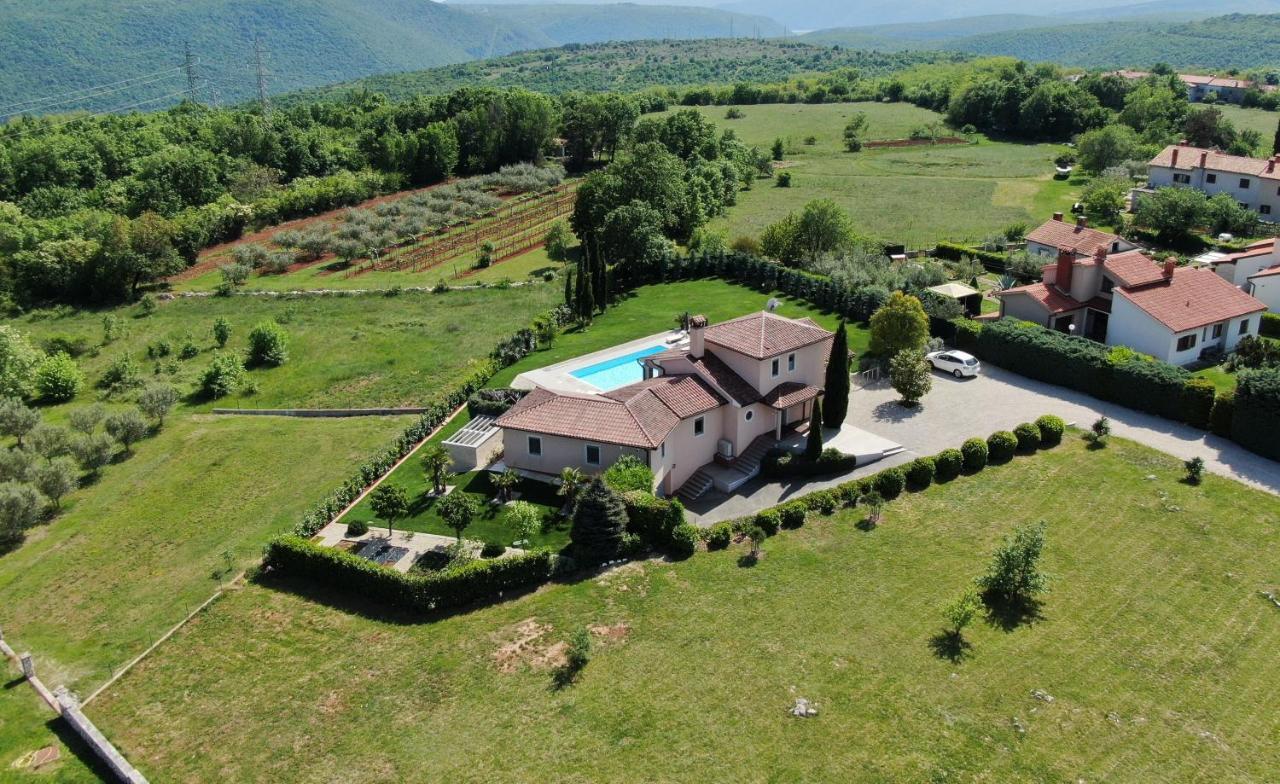 Villa Labin In Zartinj - Luxury Privacy Heated Pool With Auto Cover Labin (Istria) Exterior foto