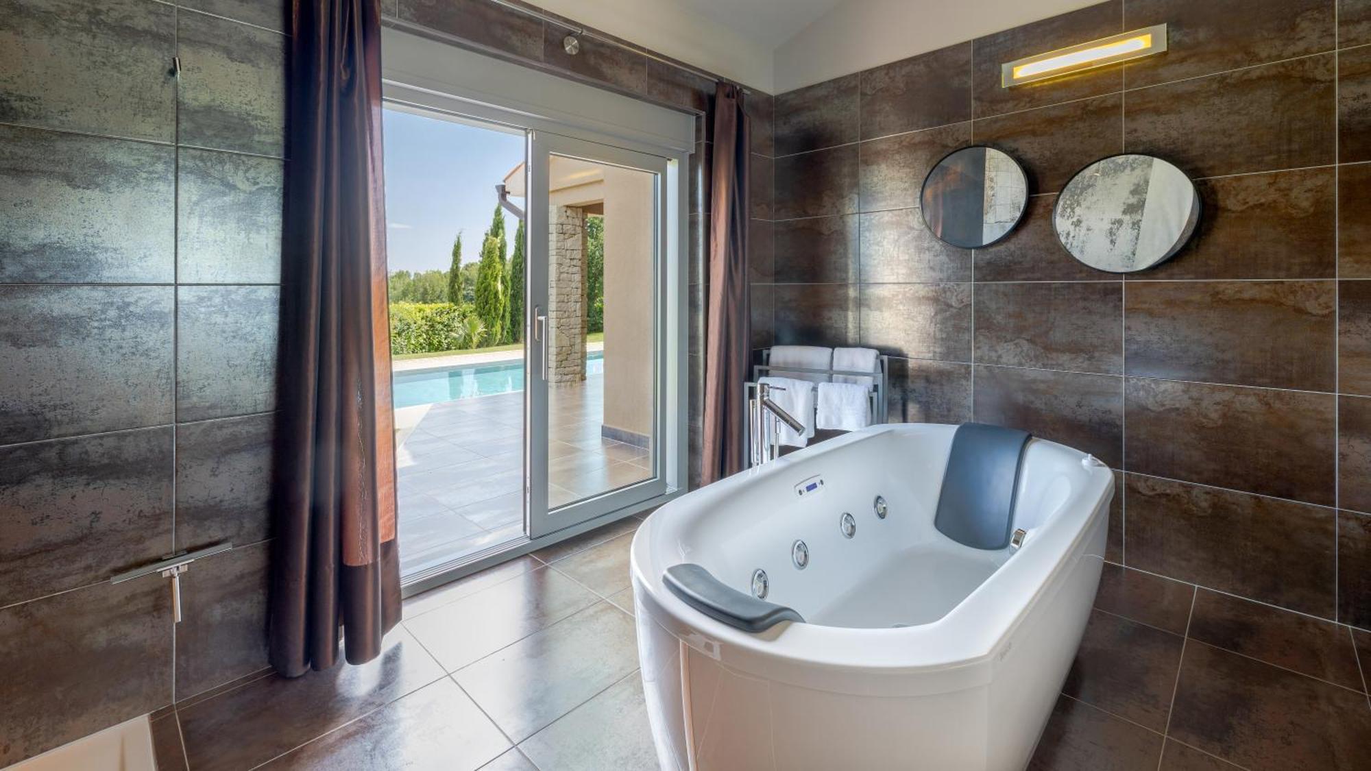 Villa Labin In Zartinj - Luxury Privacy Heated Pool With Auto Cover Labin (Istria) Exterior foto
